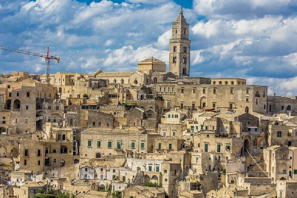 italy citizenship in 1500 rupee know about city of shame