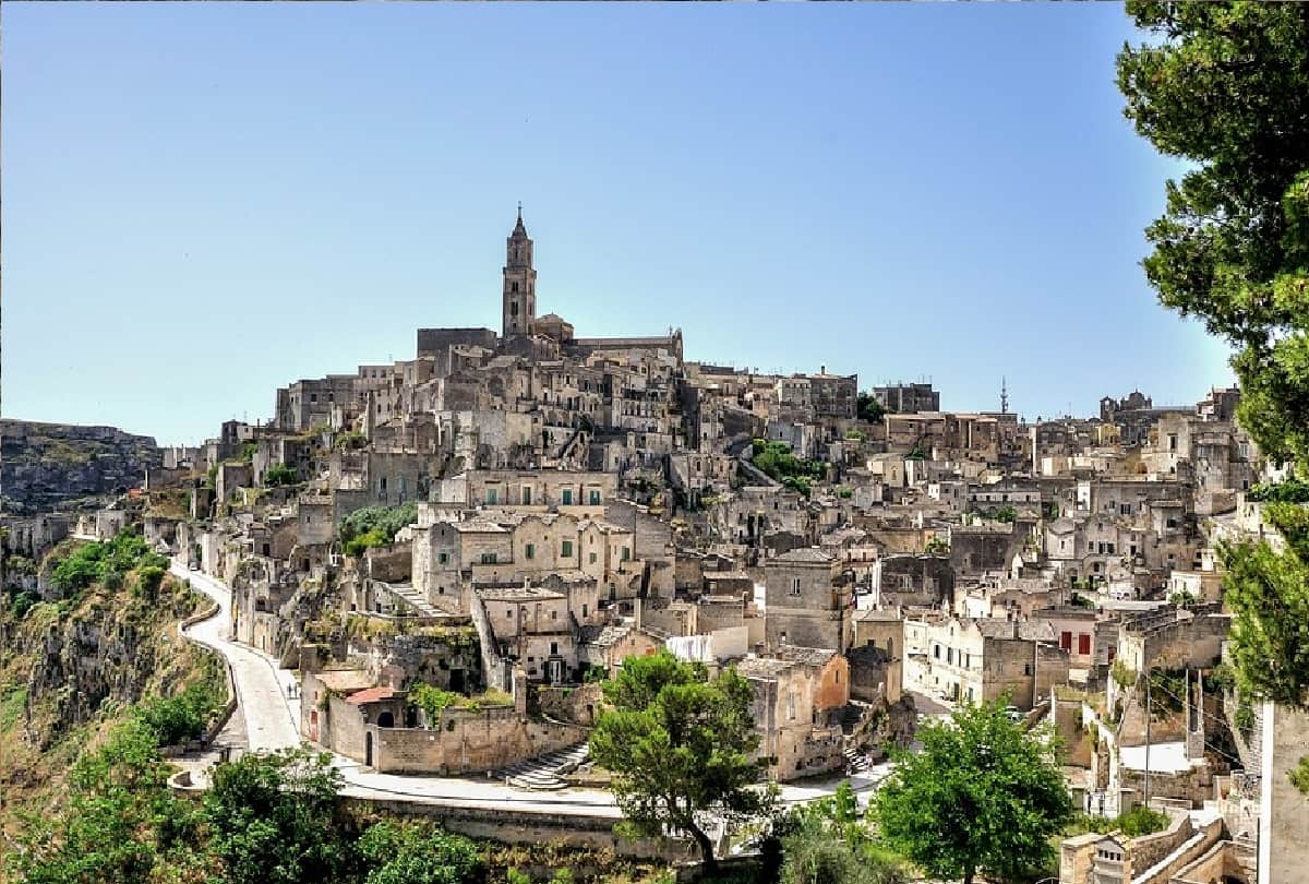 italy citizenship in 1500 rupee know about city of shame