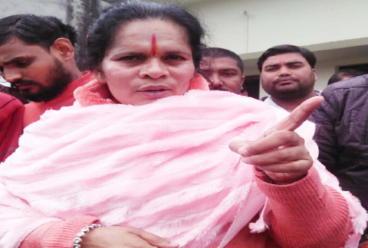 Sadhvi Prachi will file a case against Rahul Gandhi