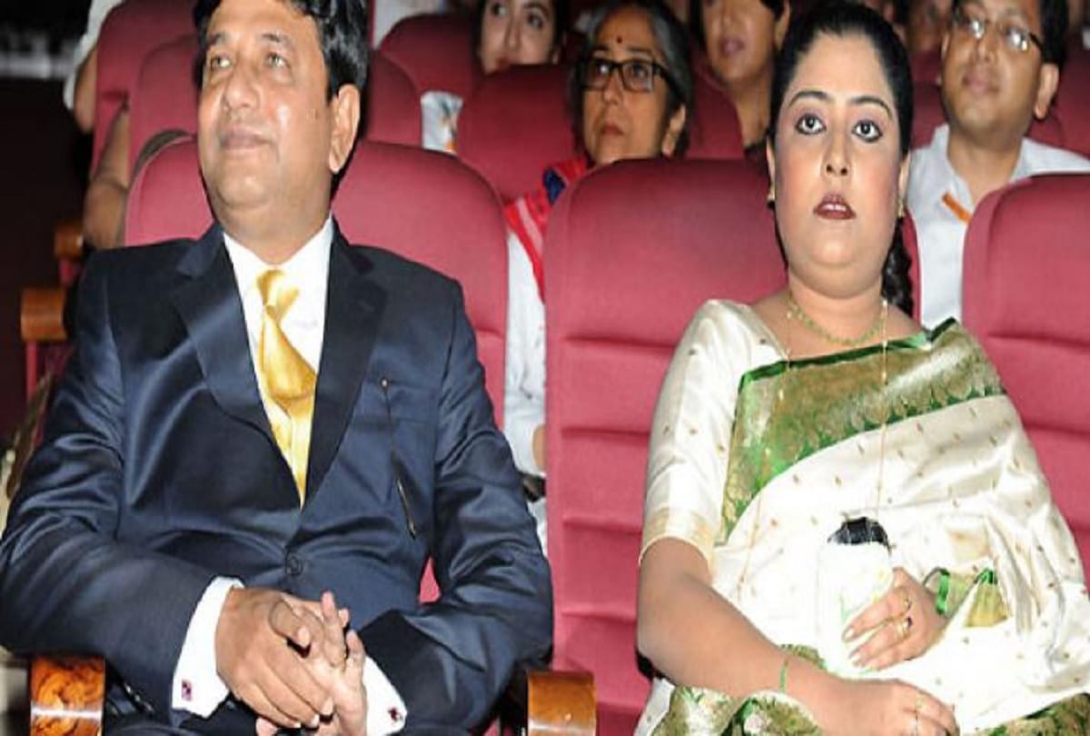 Most detailed list about who is involved in the Saradha Scam