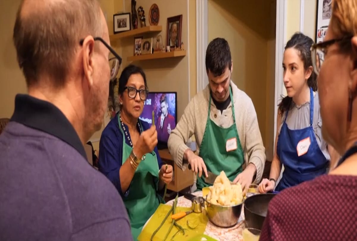 Strange story of Yamini Joshi who teach to make Indian recipes in USA
