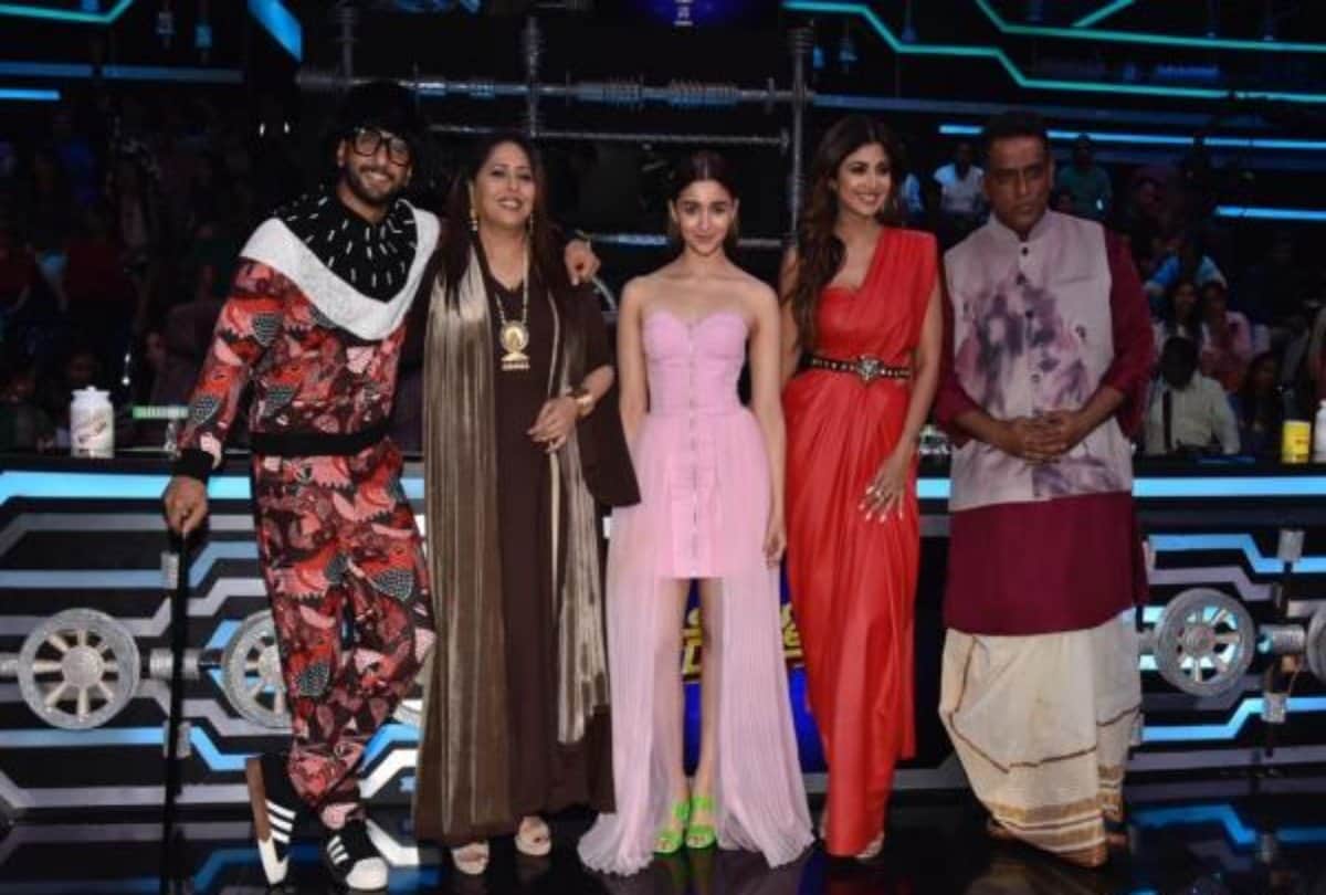 Ranveer Singh troll on social media for his latest look at Super Dancer 3 set