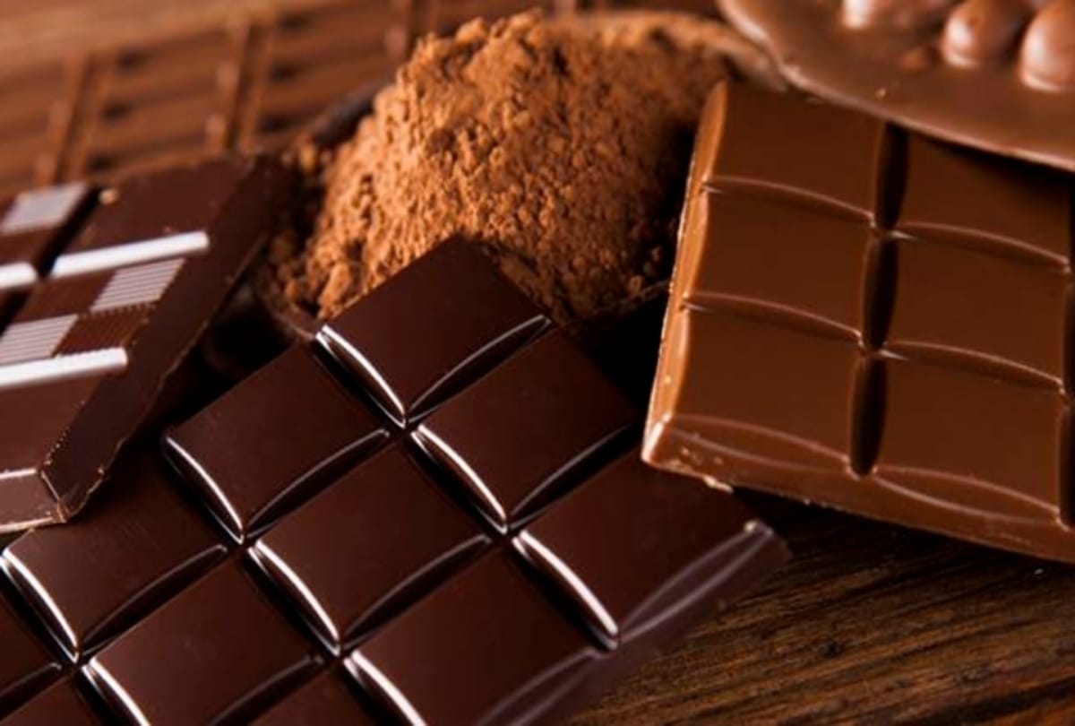 Food safety department collected  chocolates sample in Mandi