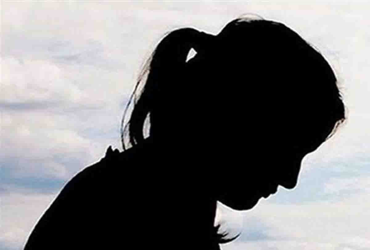 three man misdeed with teenager girl