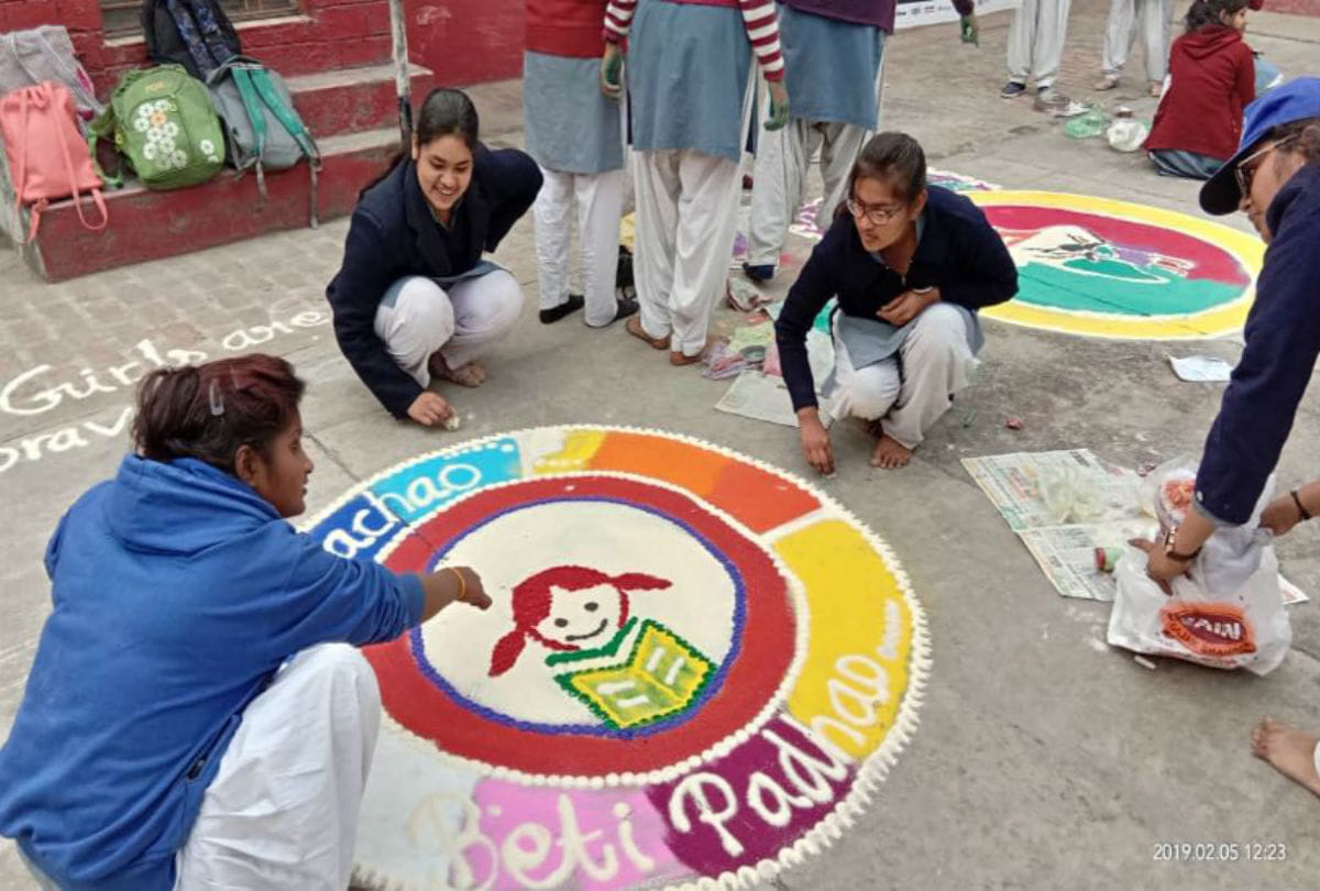 sex ratio improves in Agra and Firozabad