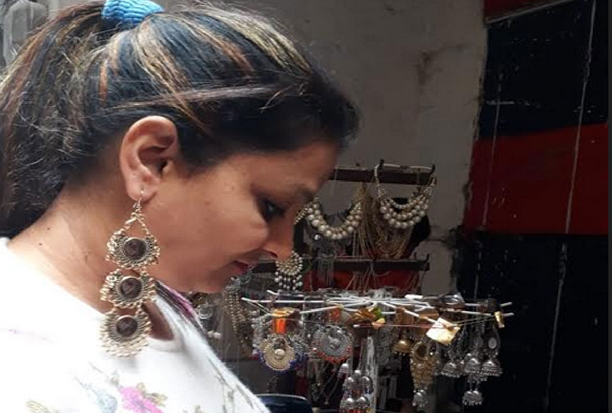 Oxidised jewellery is in vogue again as a classy option with all its charm and fine craftsmanship