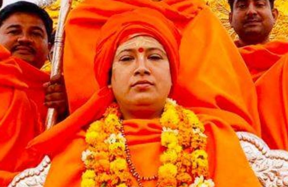 kumbh mela 2019 bjp government Women empowerment minister went shahi snan on rath