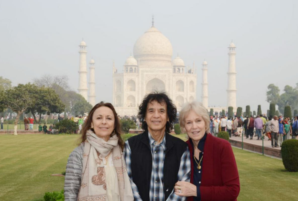 Ustad Zakir Hussain visits Taj Mahal with wife