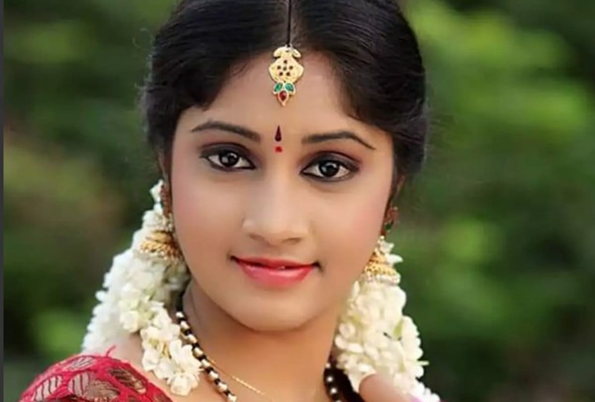 Telugu TV Actress Naga Jhansi Found Dead police examining the call data and chat records