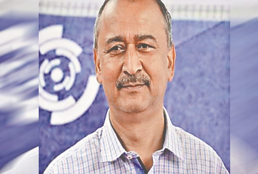 Uttarakhand Pradeep Singh Kharola become Union Civil Aviation secretary
