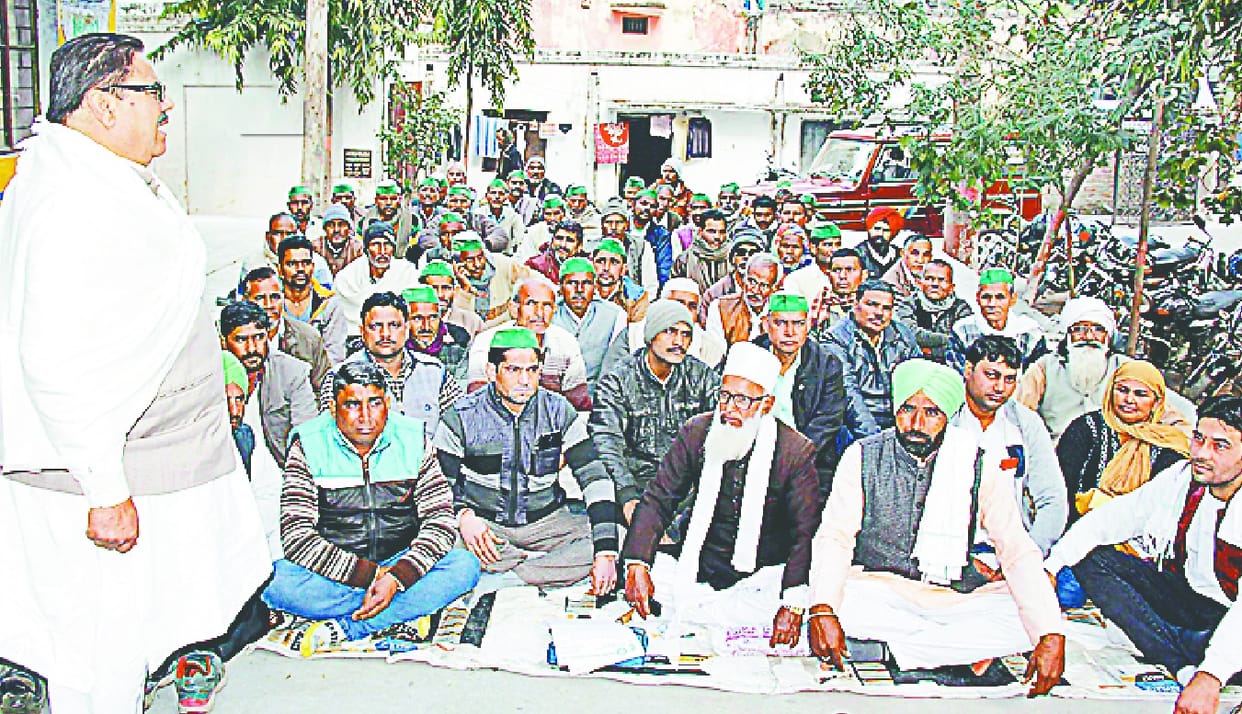 Farmers, Maha Panchayats released after agreement suspended