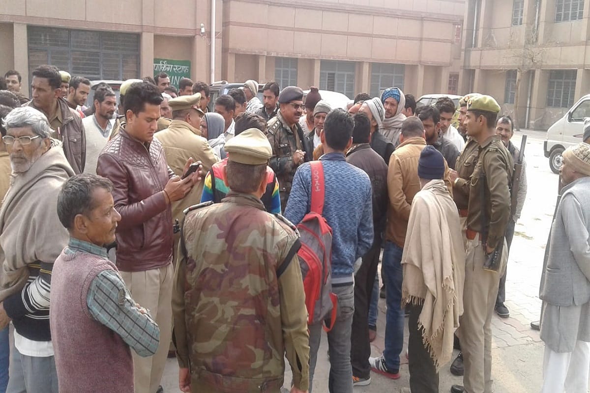 Baghpat: Changed of dead body at post mortem house and, Police are investigating