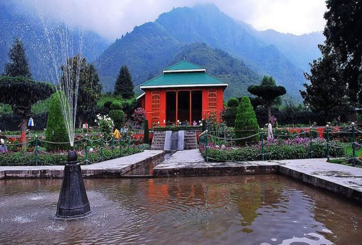 offbeat destination to visit kashmir and shrinagar