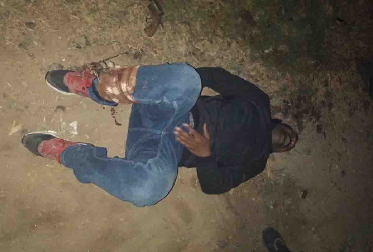 half encounter in kanpur by police