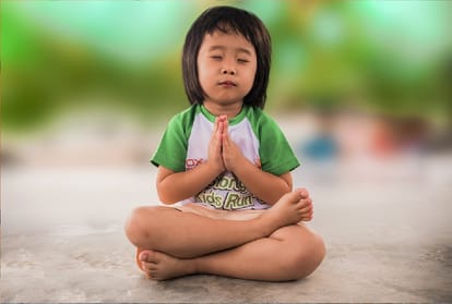 study finds Religious people are happier than those who don't actively participate in a faith