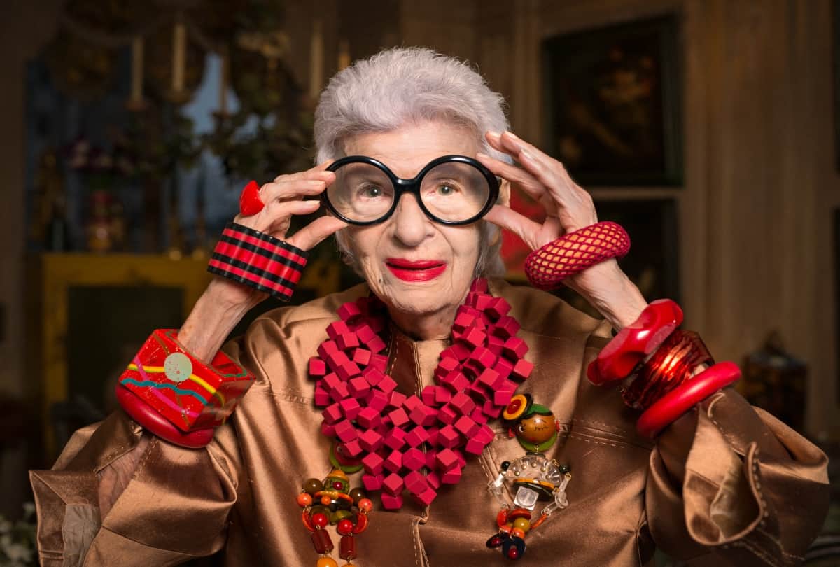 Iris Apfel signs modelling contract with IMG at the age of 97