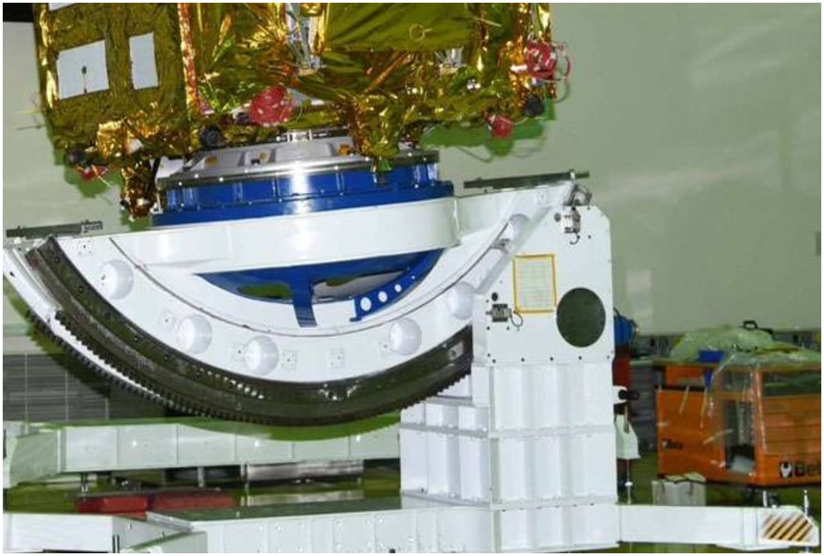 Isro gsat communication satellite launch french guiana