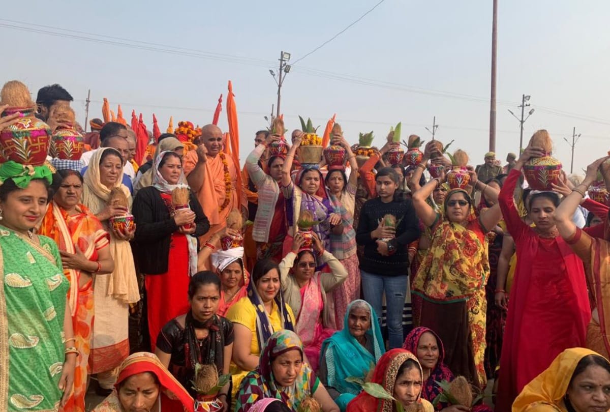 kumbh 2019ः kalash yatra for unity in kumbh mela prayagraj