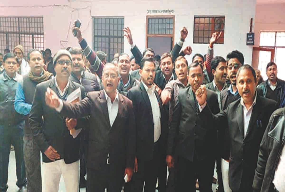 The remarks on the SDM's advocates, fierce slogans and demonstrations