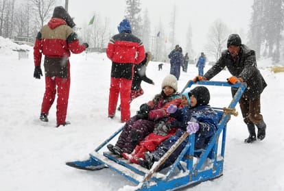 Himachal weather report Heavy snowfall alert on 7th February by Meteorological Centre Shimla