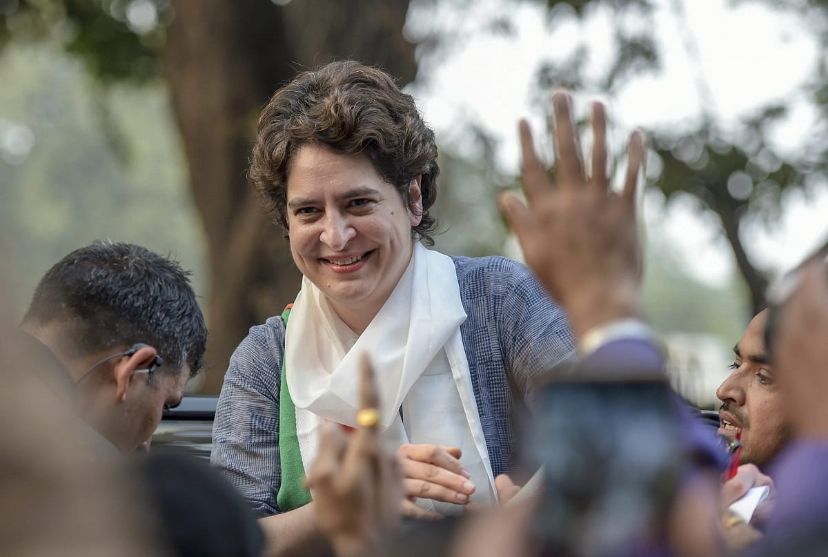 priyanka gandhi returns to delhi after feedback congress worker in Lucknow