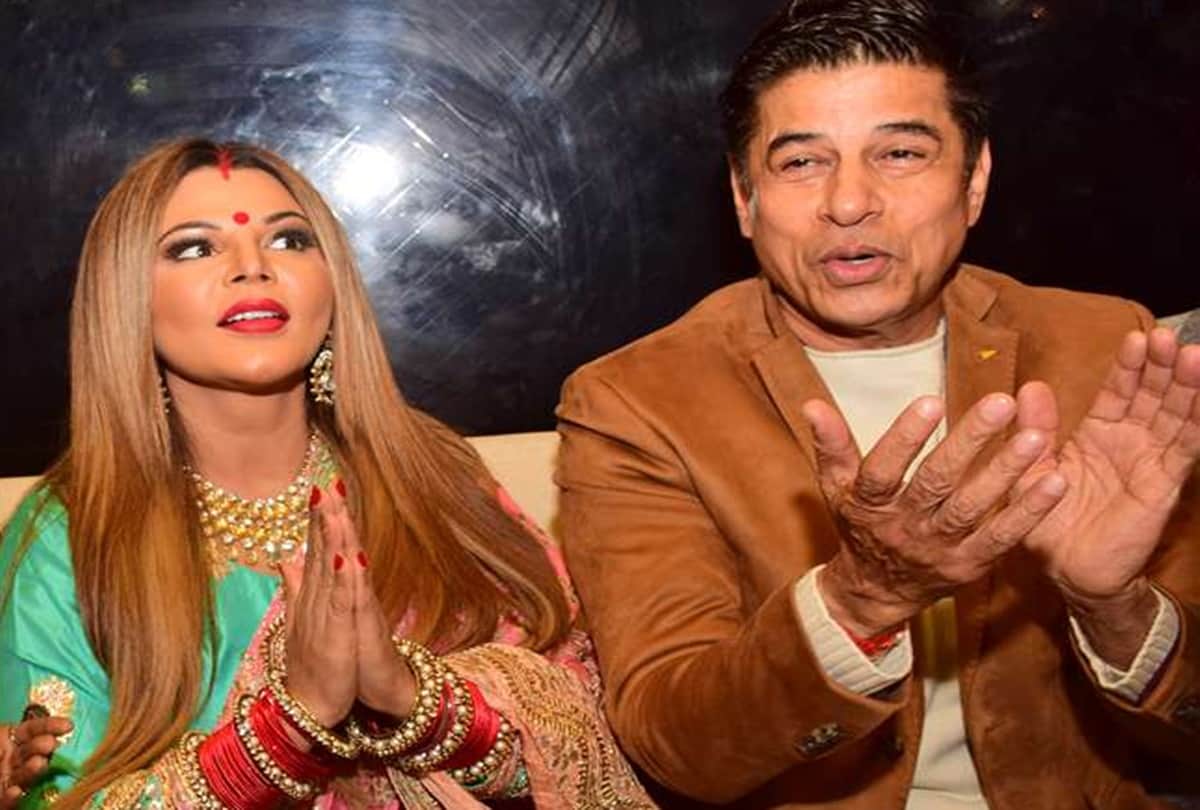 Rakhi sawant at kumbh mela 2019 says i come to wash my sins