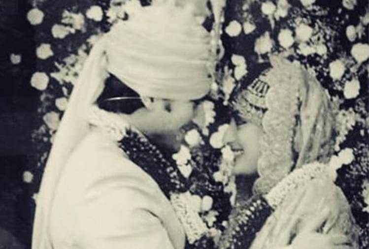 kareena kapoor talk about second wedding with lakme fashion week