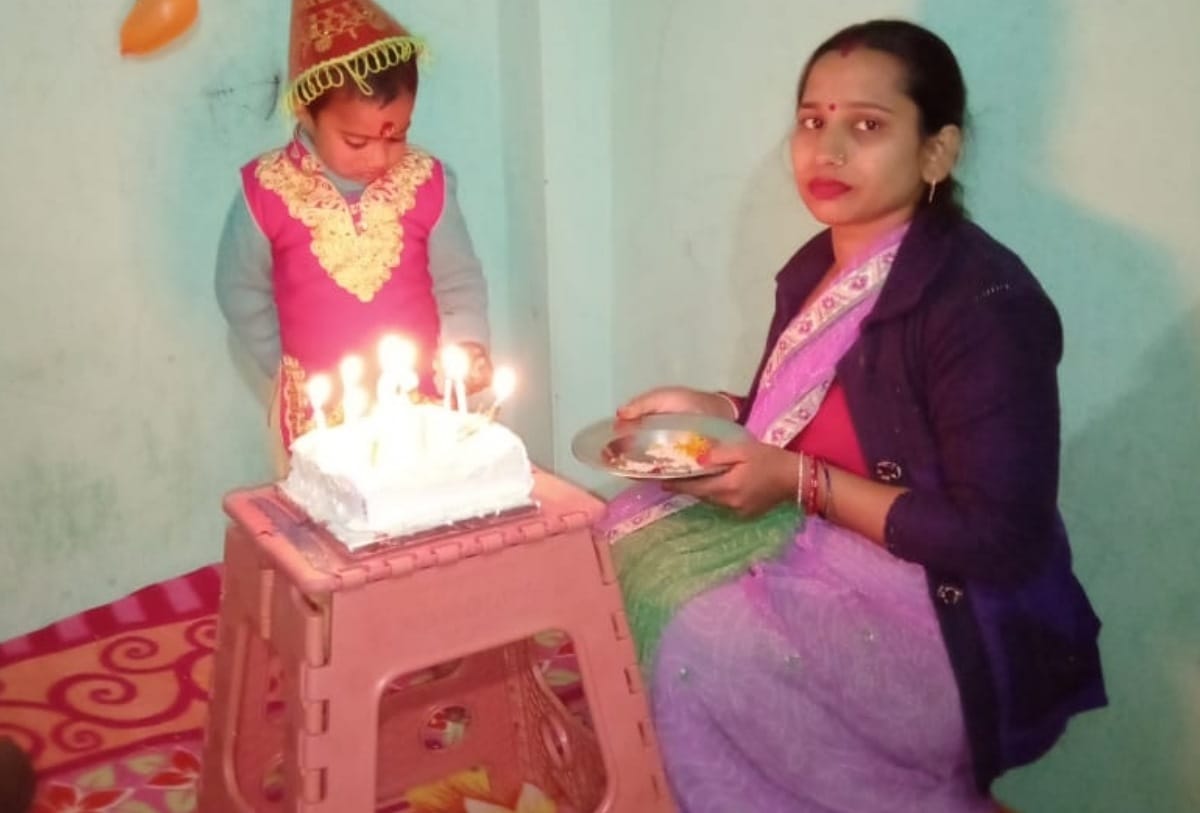 lady committed suicide in lucknow