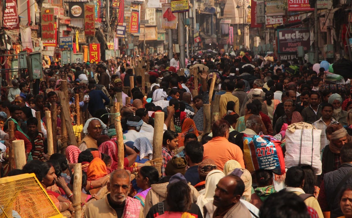 Kumbh devotee Kashi Vishwanath reached after Mauni Amavasya