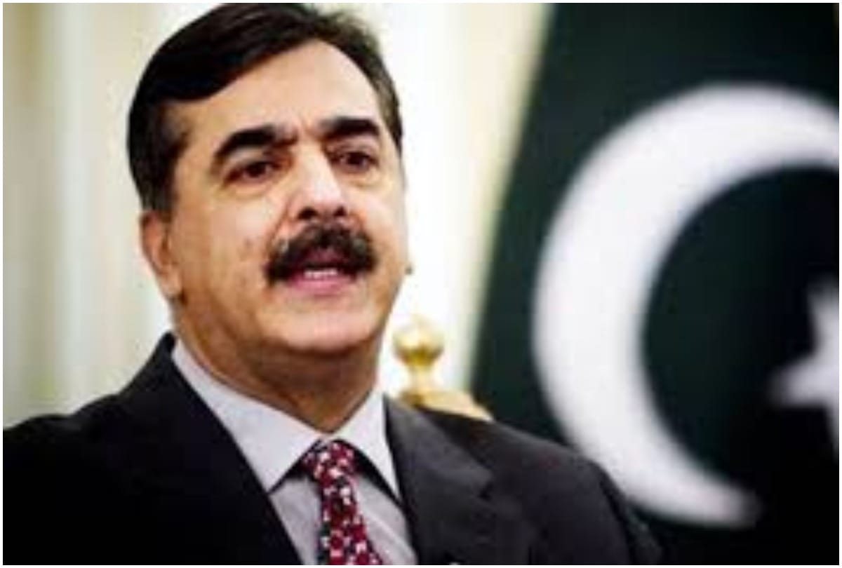 Former PM Gillani is in  No fly list of Pakistan