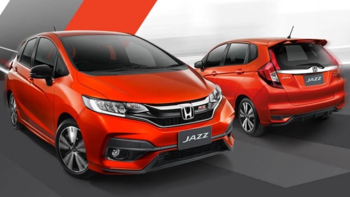 Tata Altroz base model feature comparison with Maruti Baleno, Hyundai Elite i20 and Honda Jazz