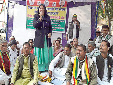 Prasda punishes BJP, SP and BSP