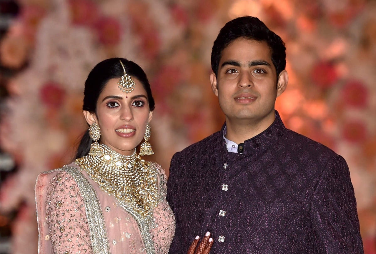 Akash Ambani Shloka Mehta Love story