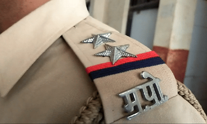 Maharashtra police came and arrested 5 accused in attempt to murder case from azamgarh