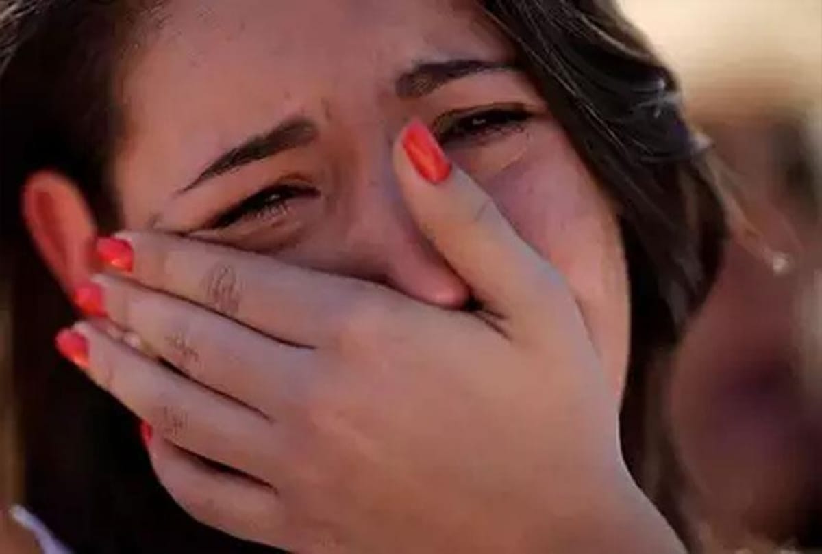 why and how do tears come from our eyes