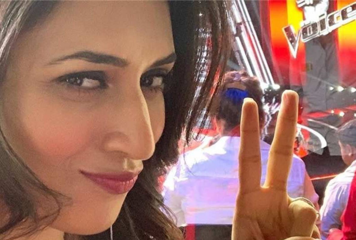 Amitabh Bachchan viral video with Divyanka Tripathi