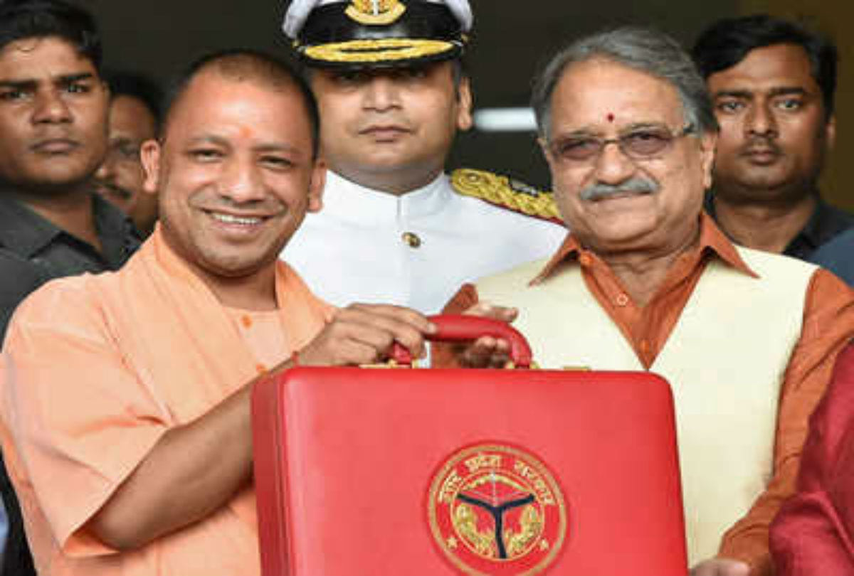 agra's people many hopes from Yogi Adityanath government budget