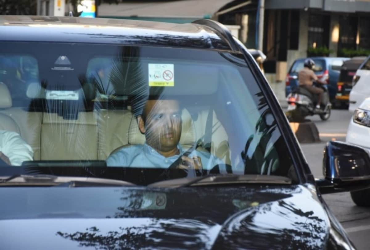 Isha Ambani came in such a way, Maxi dressed in the wife watching Anand Piramal