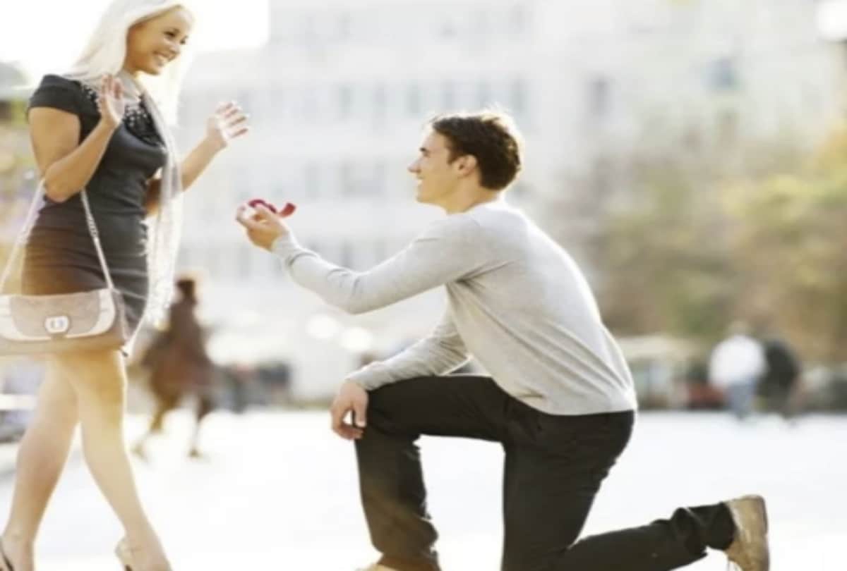 propose day 2019 images: creative way to propose your partner