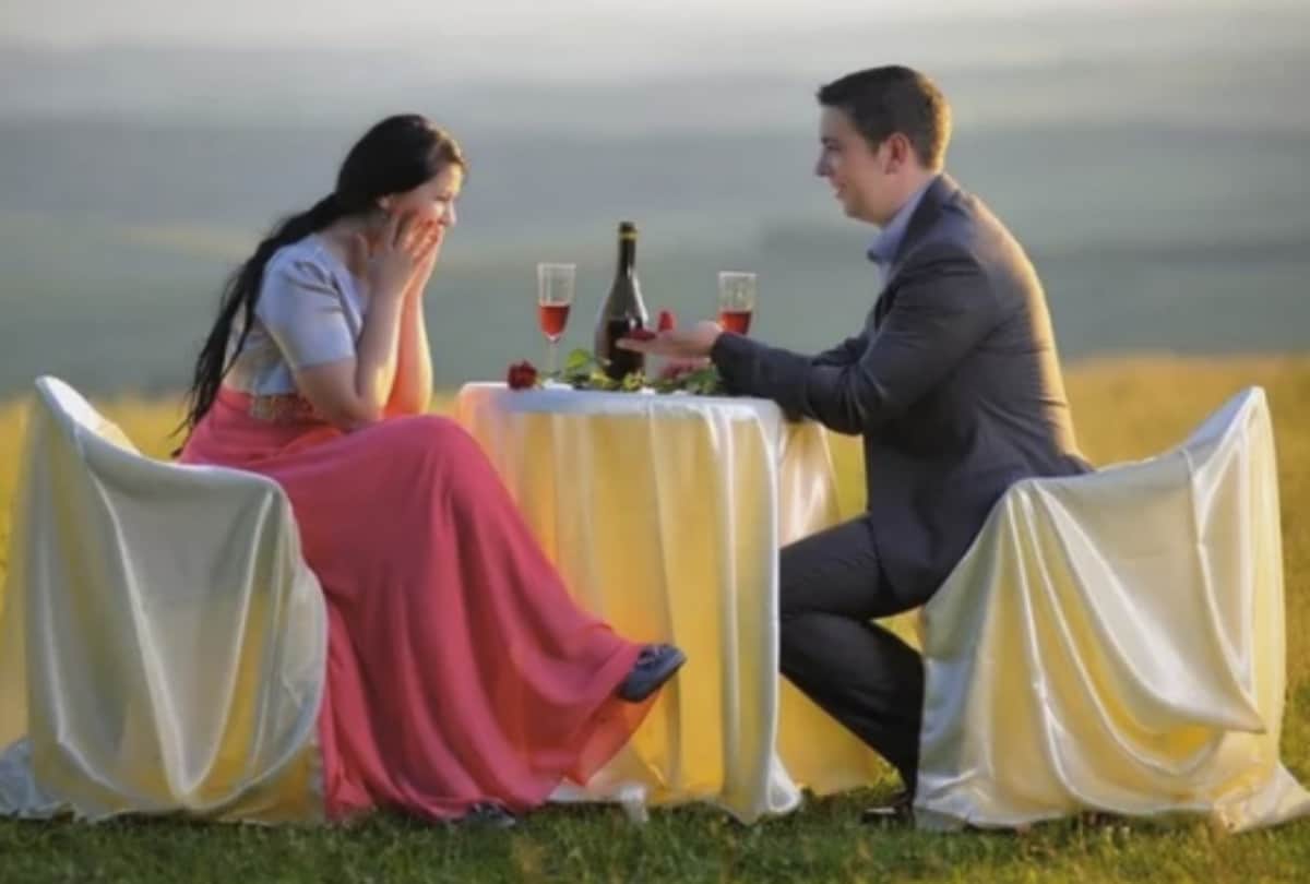 propose day 2019 images: creative way to propose your partner