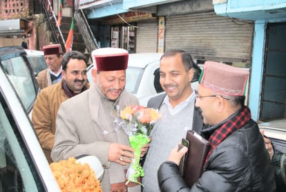 Tirath Singh Rawat statement over  Lok Sabha candidates from Himachal
