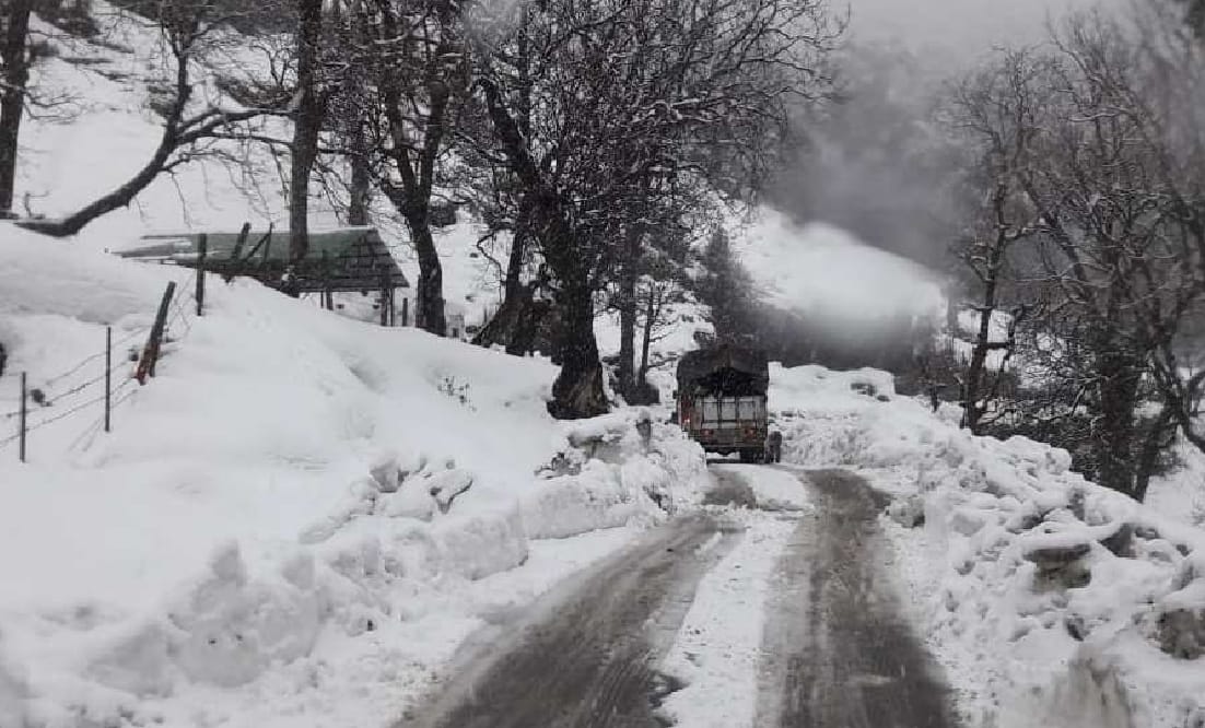 High Rainfall and snowfall hailstorm alert in uttarakhand for two days