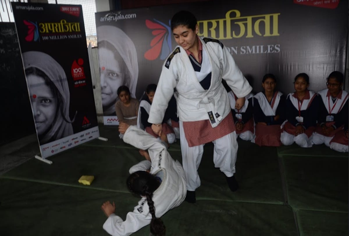 Girl students at Aparajita training camp in Jammu and Kashmir