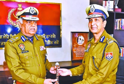 Know about dinkar gupta new dgp of punjab police