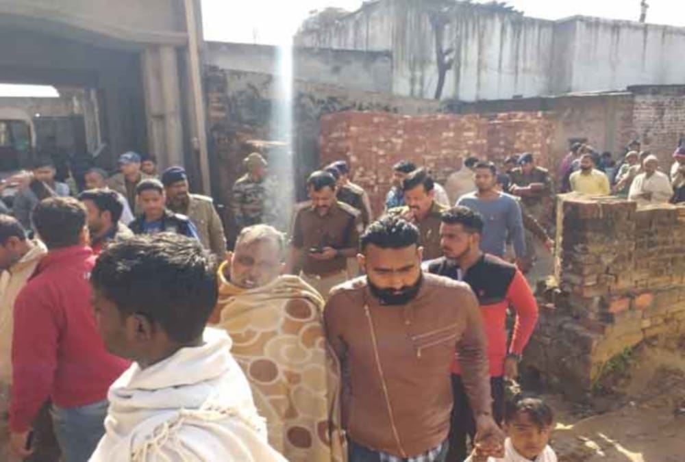Two family father and son died together due to  poisonous liquor