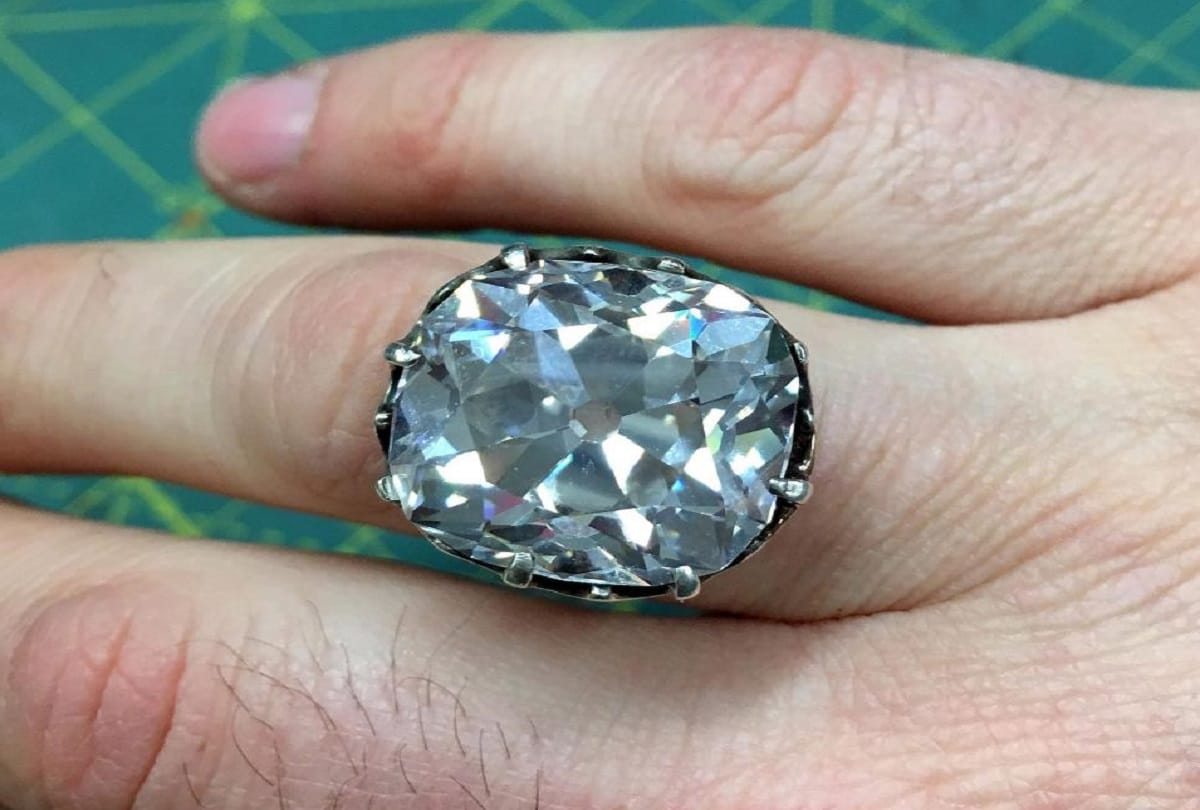 Dhanteras2020  purchase this type of jwellery for your life partner