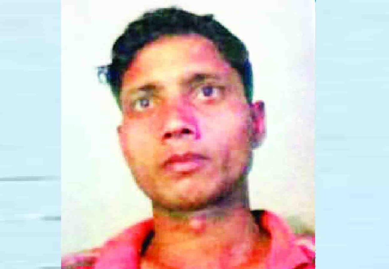 man set himself on fire in hardoi