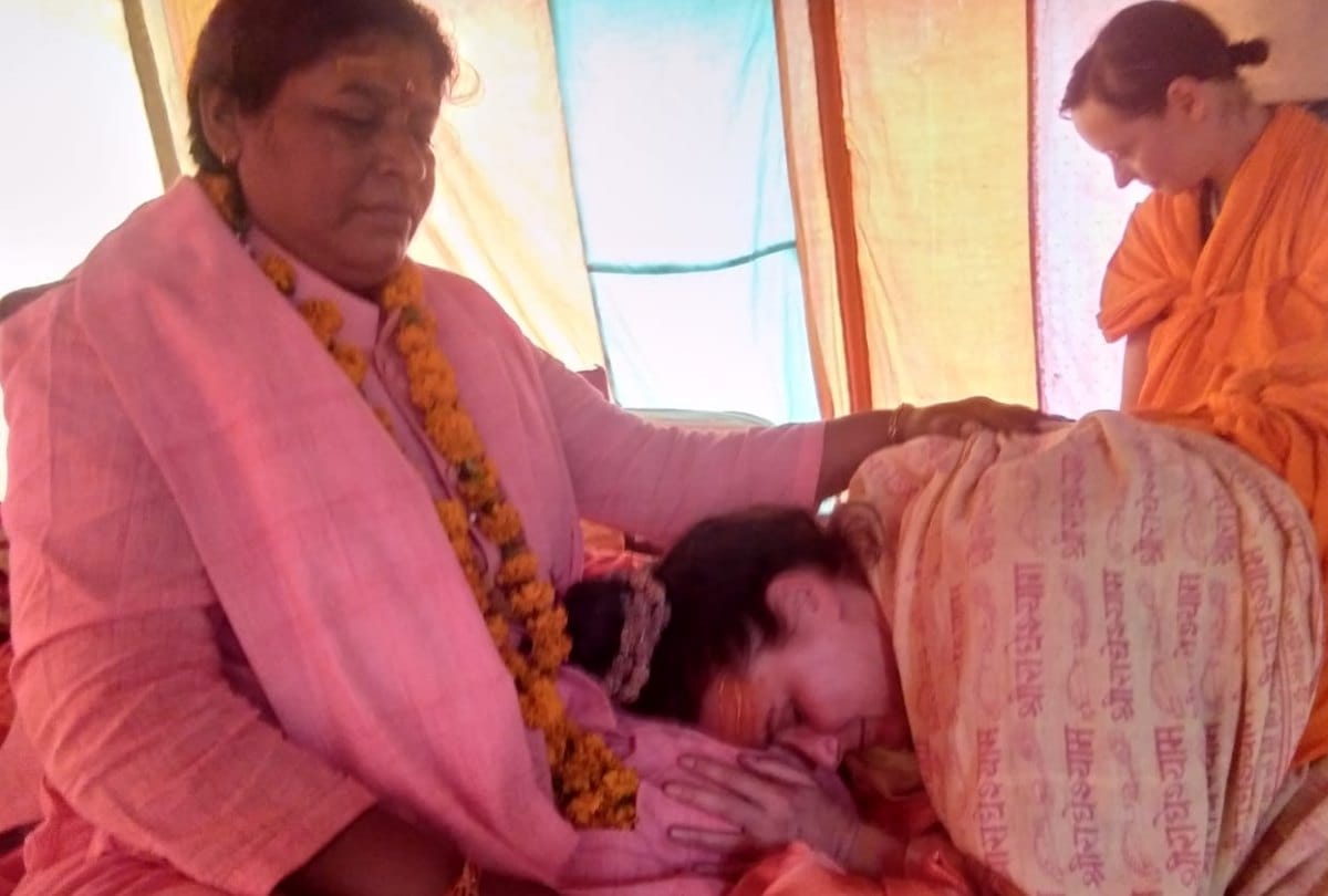 Sadhvis predominance on naga sadhu in akharas in Kumbh mela prayagraj