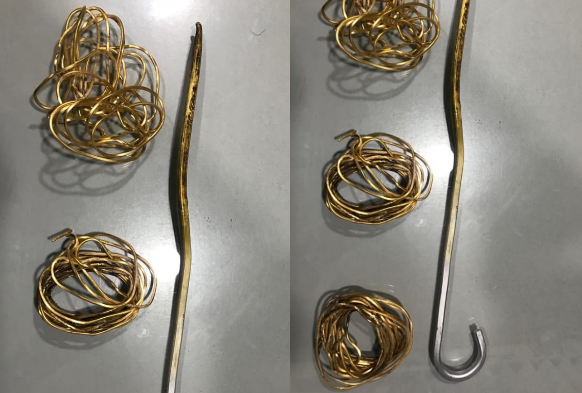 smuggler arrested with gold at amausi airport