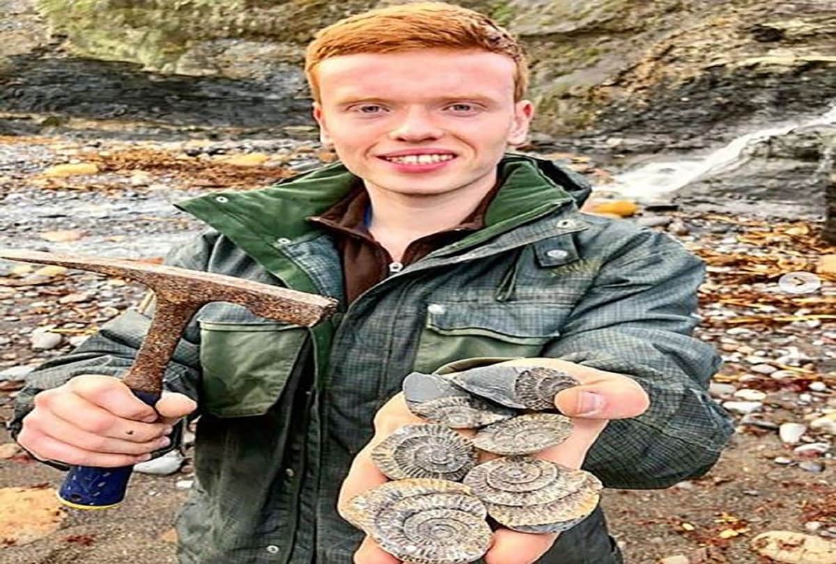 Strange story Student found golden cannonball on beach who opened the 18.5 million year old secret